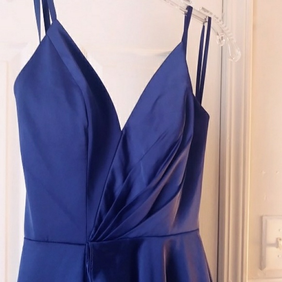 New! Never worn! Genos prom dress - Picture 1 of 8